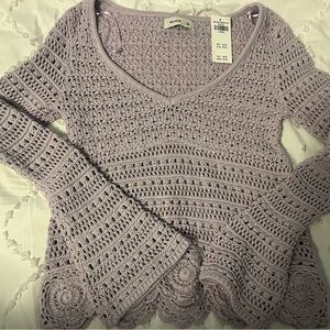 Hollister XS crochet purple top / sweater